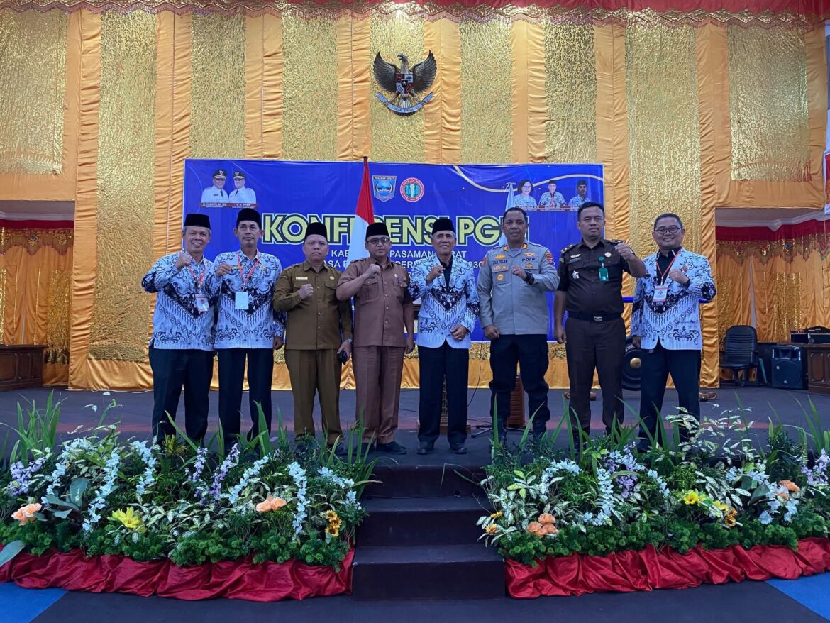Konferensi PGRI Pasbar Masa Bakti XXIII Periode 2025–2030 Dibuka
