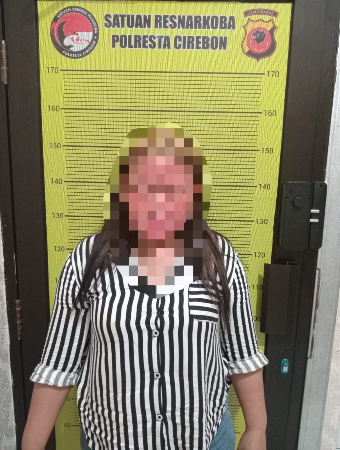 Seorang Ibu Rumah Tangga di Cirebon di Tangkap Jajaran Polresta Cirebon “Ternyata”……!!!