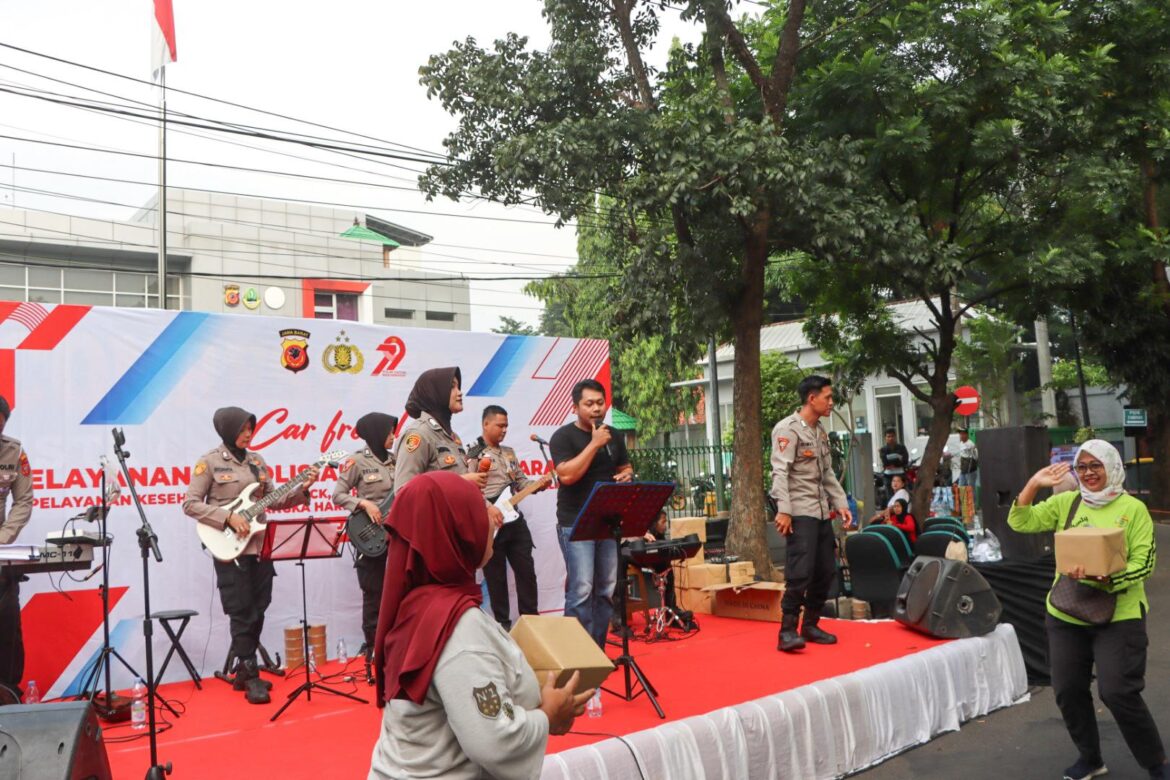 Polresta Cirebon Sapa Warga di CFD.