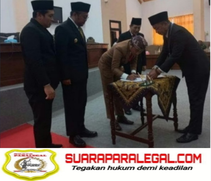 Rapat Paripurna DPRD Kabupaten Sampang Sahkan Perda Kawasan Tanpa Rokok