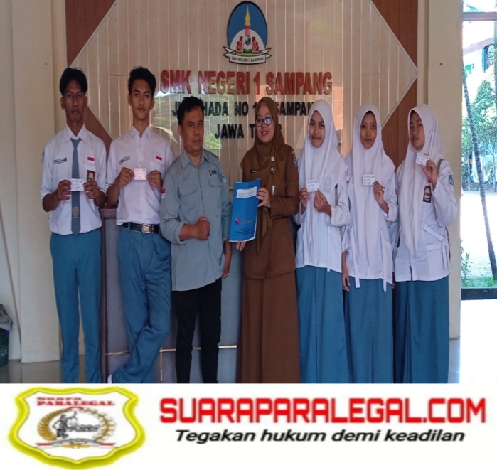 SMKN 1 Sampang Bekali Siswa PKL Dengan Polis Asuransi Kecelakaan Diri