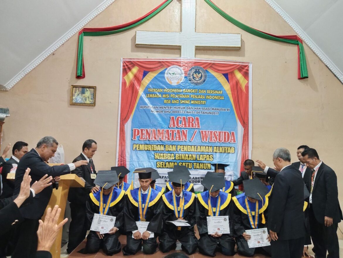 Sebanyak 11 Warga Binaan Laksanakan Wisuda Pemuridan dan Pendalaman Alkitab di Lapas Labuhan Ruku