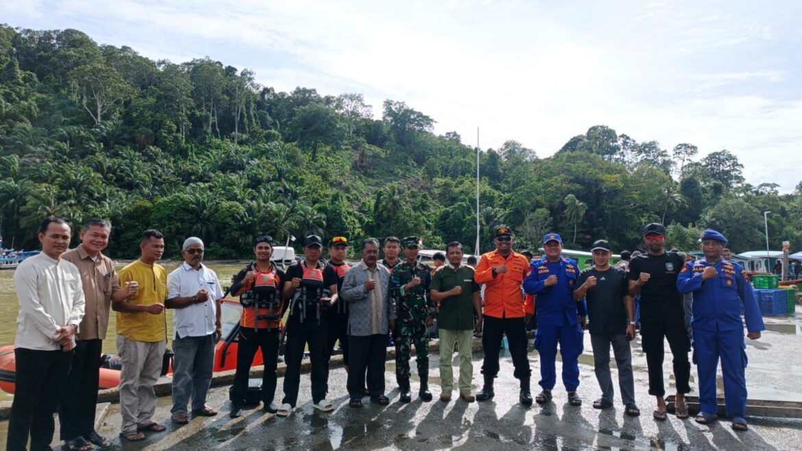 Hilang Kontak dalam Perjalanan Dari Pulau Nias menuju Air Bangis, 6 Nelayan Pasaman Barat Ditemukan Selamat