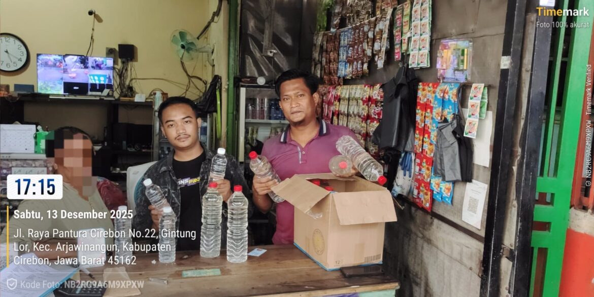 Polresta Cirebon Sita 96 Botol Miras Hasil Razia Pekat.