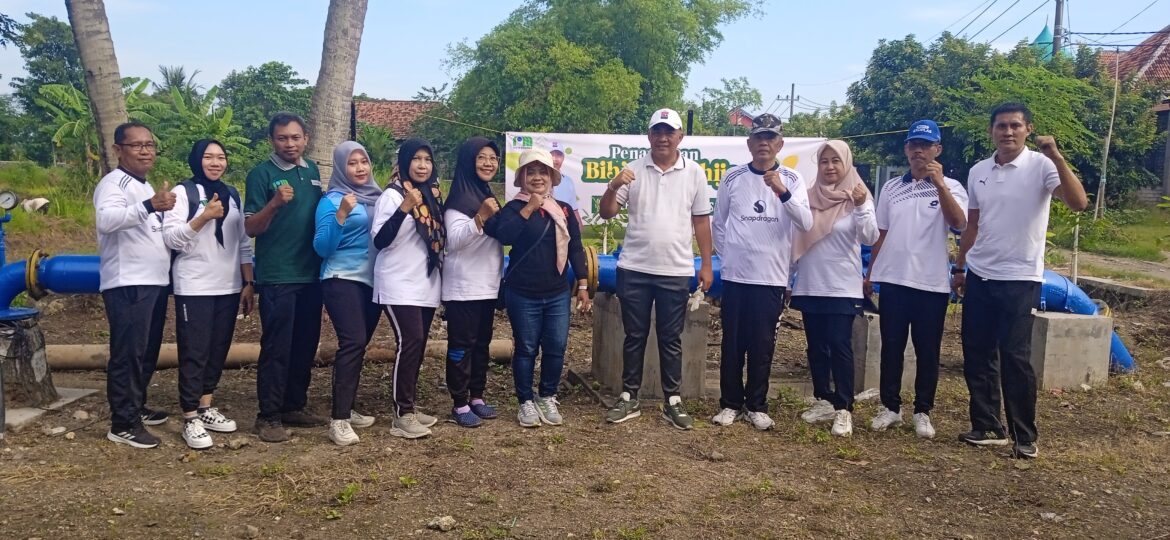 Dalam Rangka HUT Ke – 50 PERUMDAM Trunojoyo Sampang Melakukan Giat Penghijauan di Tiga Lokasi