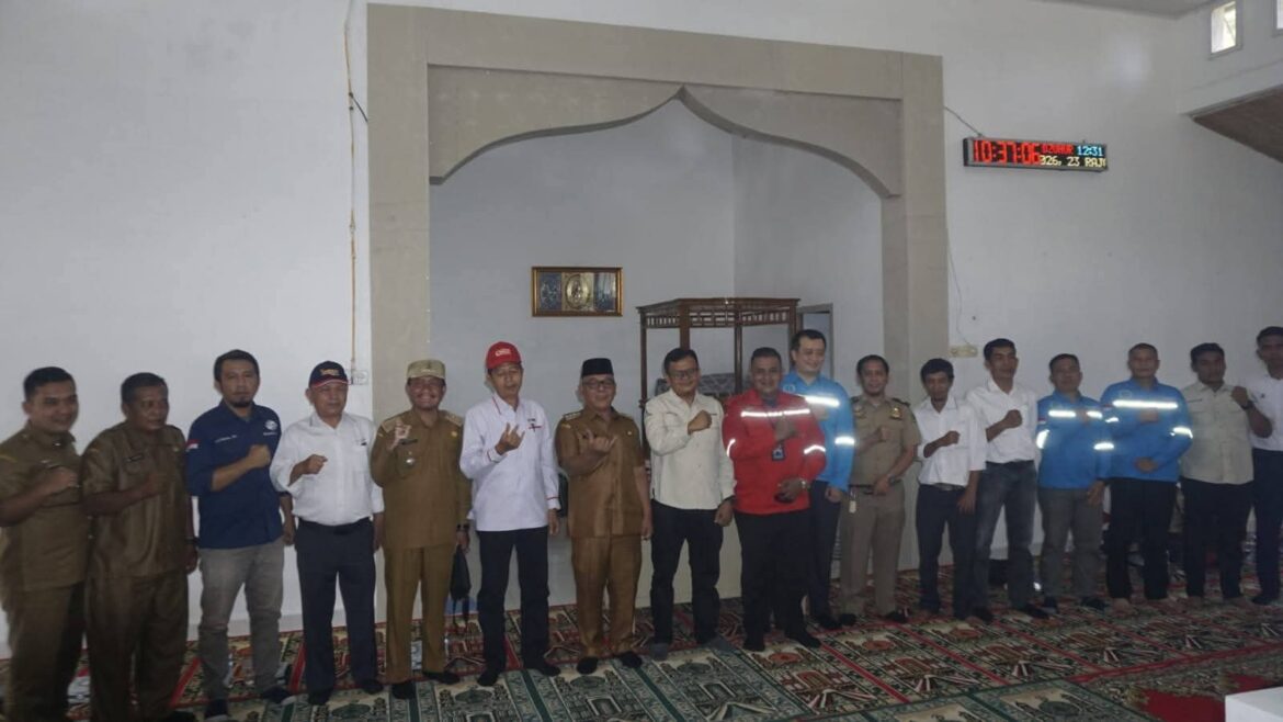 Peringatan Bulan K3 Bupati Salurkan Bantuan Dari Sumbangan Perusahaan perkebunan kelapa sawit dan perbankan Di Pasaman Barat