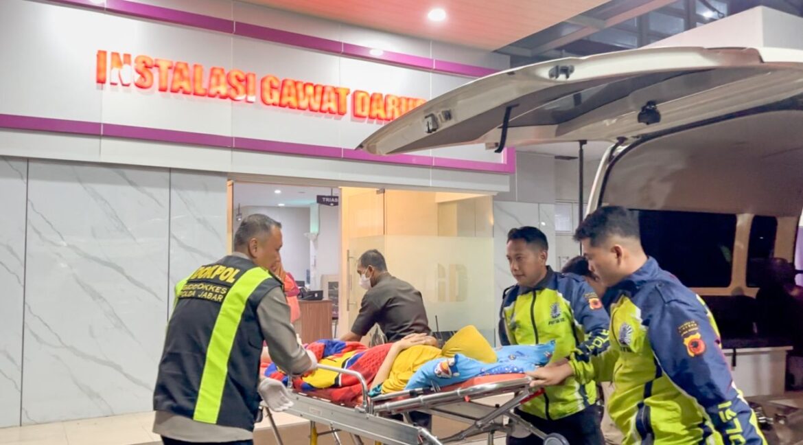 Respon Cepat Polresta Cirebon Rujuk Warga Sakit ke RS Permata Cirebon.