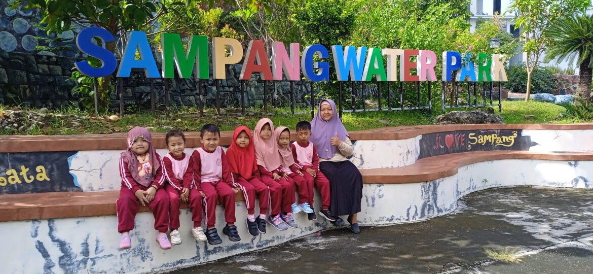 TK Sumur Daksan Pilih Sampang Water Park Sebagai Tujuan Favorit